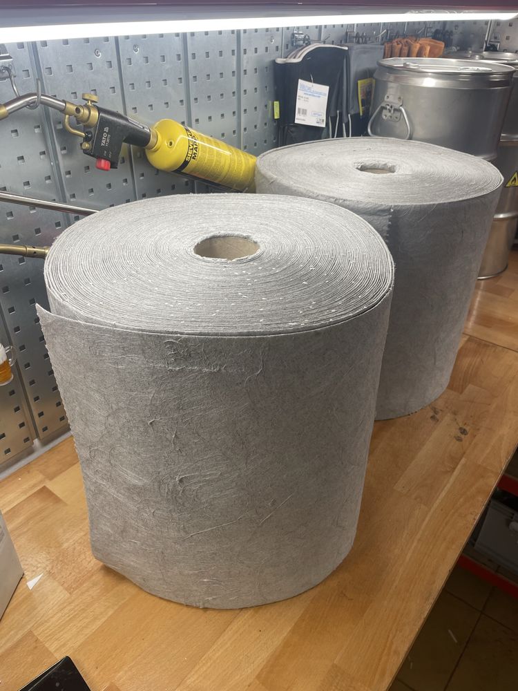 Sorbent czyściwo mata ręcznik do wchłaniania wycieków 40cm x 60mb