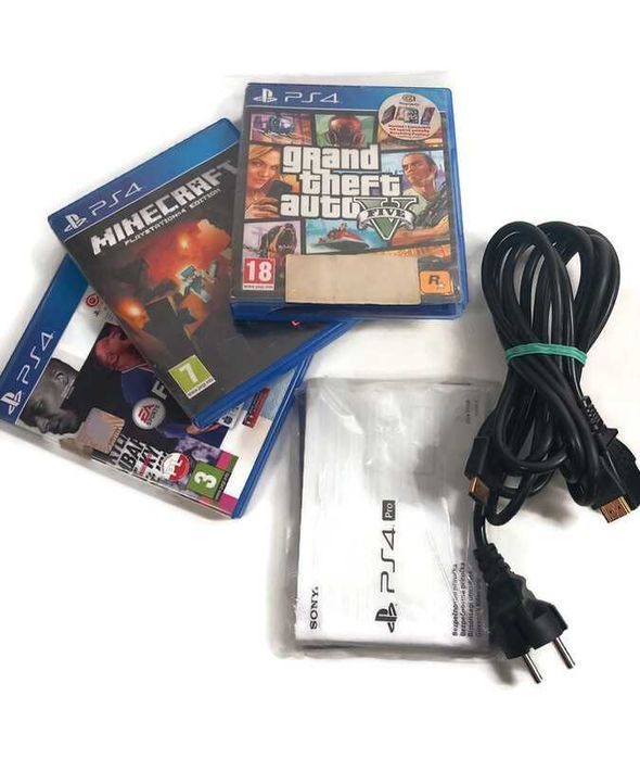 Konsola Sony PlayStation 4 pro 1 TB czarny +pad+3 gry