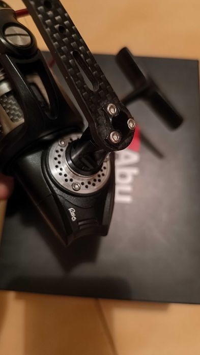 Kołowrotek Abu Garcia revo mgx 30 L