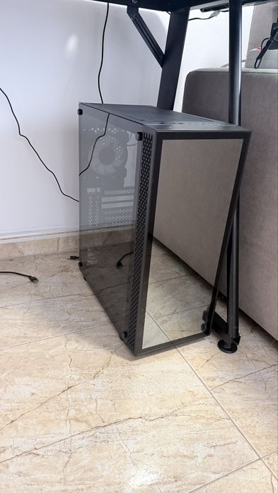 Caixa pc kolink void rgb