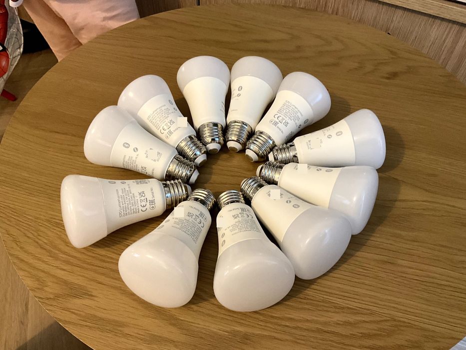 Żarówka LED Philips Hue White and Colour Ambiance E27 11 szt.