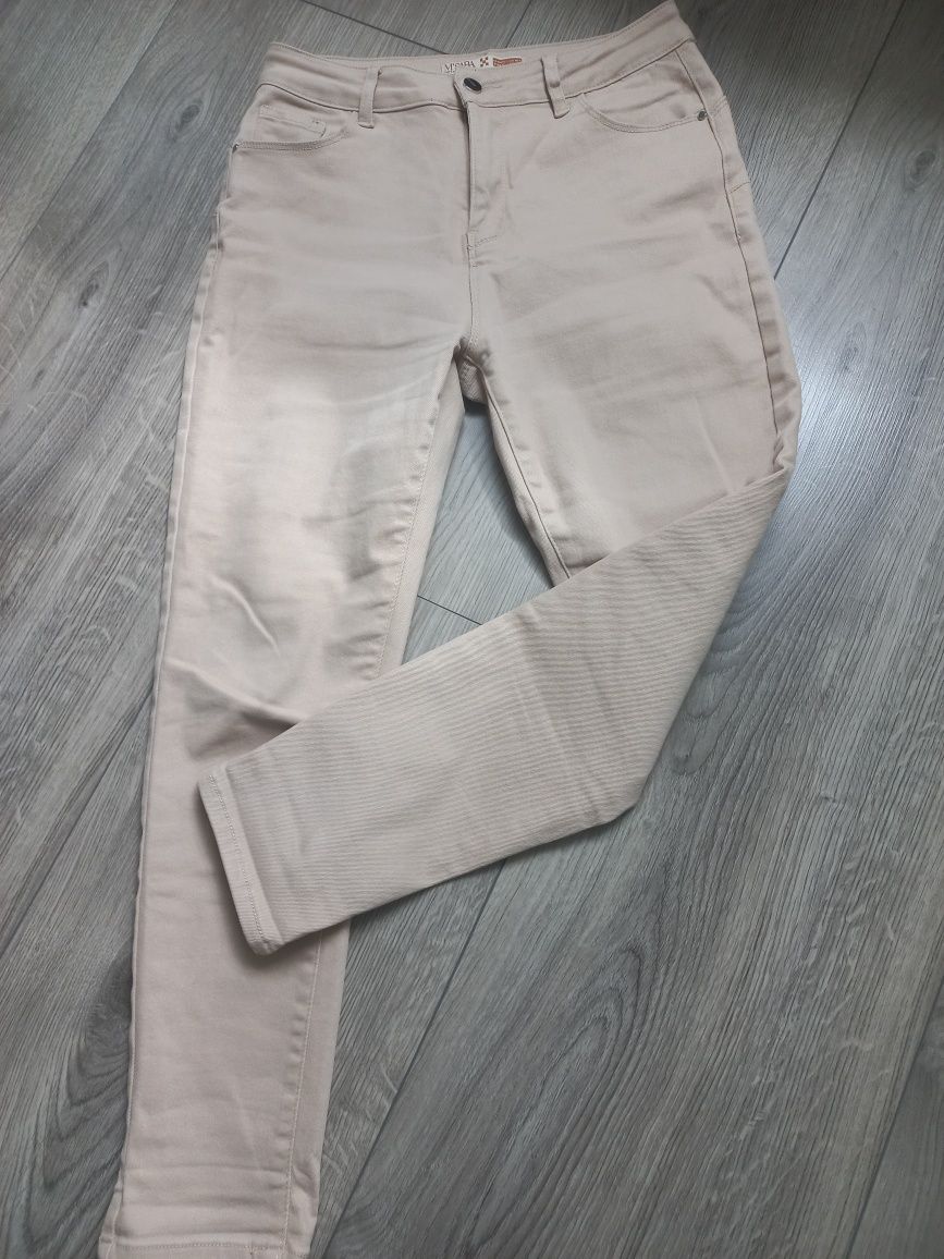 Spodnie jeans m sara S