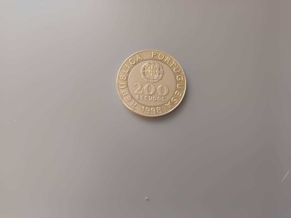 Moeda Comemorativa 200$00 - Garcia de Orta (1998)