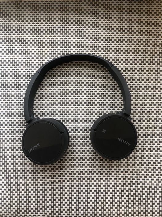 Наушники Sony mdr-zx220bt black