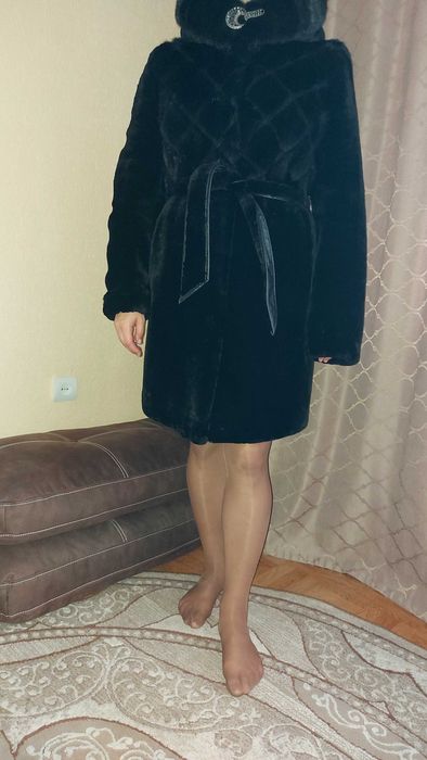 Продам зимову мутонову шубу!!!