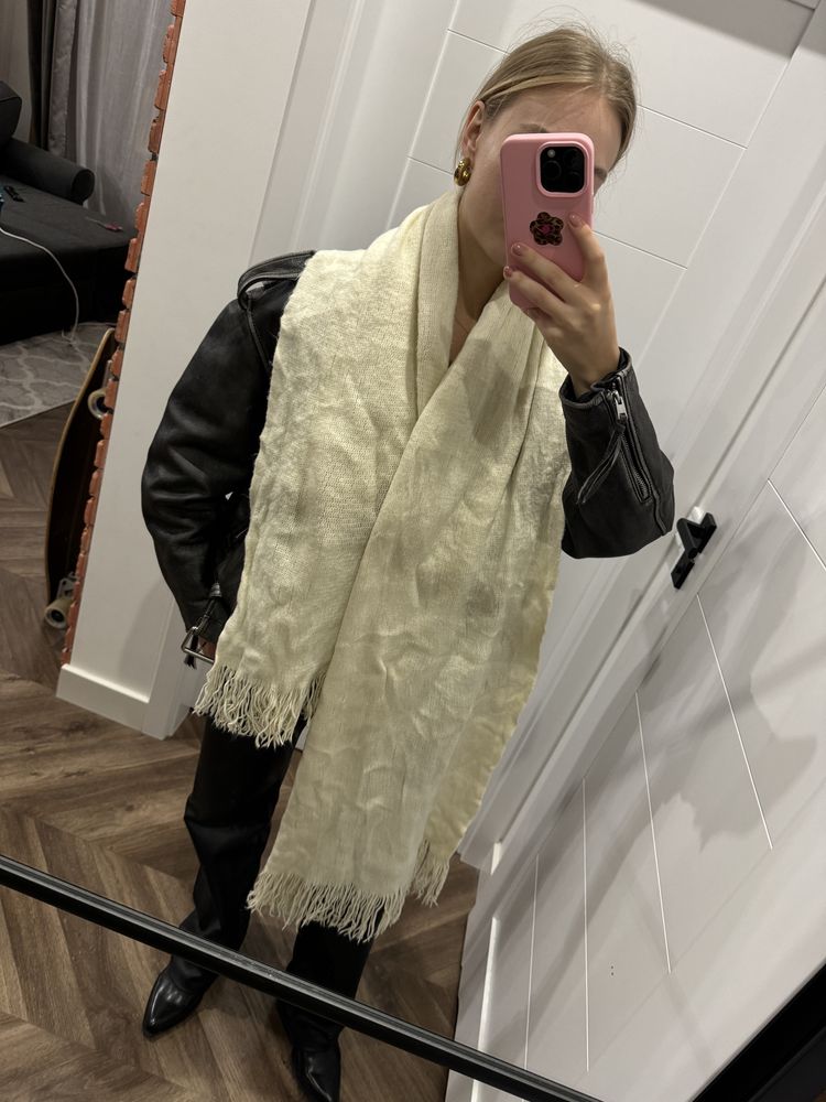 Szalik h&m uzywany