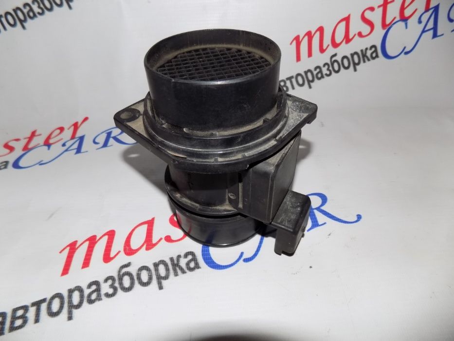 Расходомер воздуха 2.5 Рено Мастер Мовано Трафик 2,0 Кенго 1,5