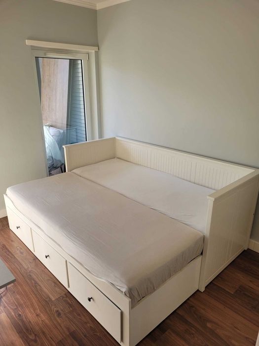 Cama HEMNES IKEA individual / dupla com gavetas