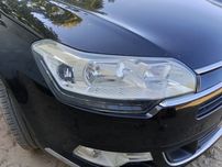 Lampa reflektor LED prawy przód citroen C5 x7 III polift