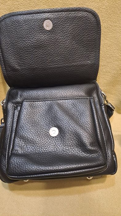 Сумочка -рюкзак (крос-боді)шкіряний