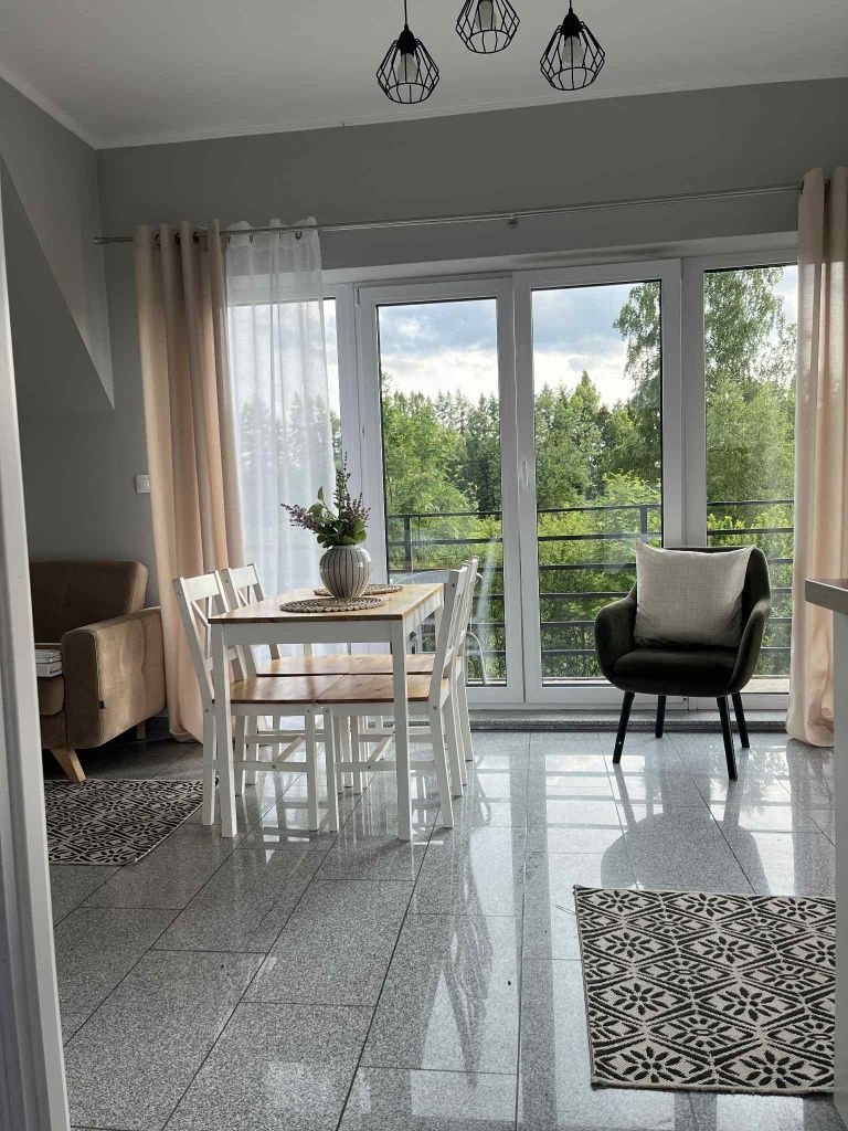 Duży apartament dla 6 osób nad Przełomem Białki