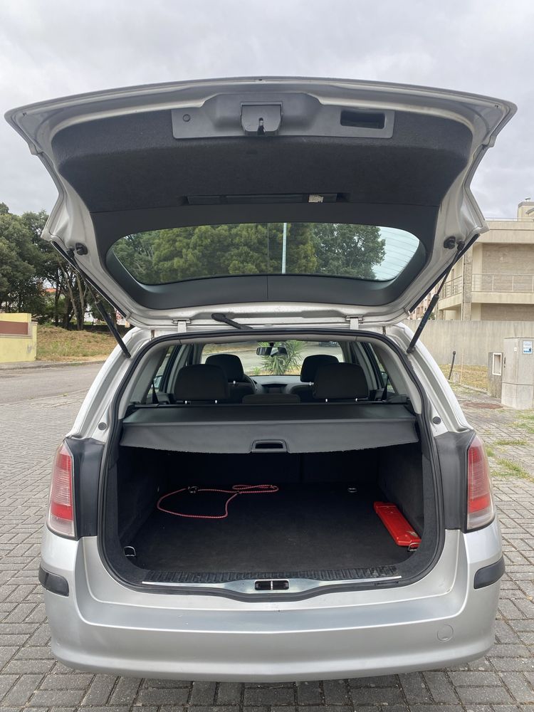Opel Astra Caravan 1.4 2005