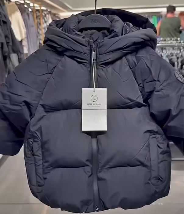 Куртка zara  104,110,116
