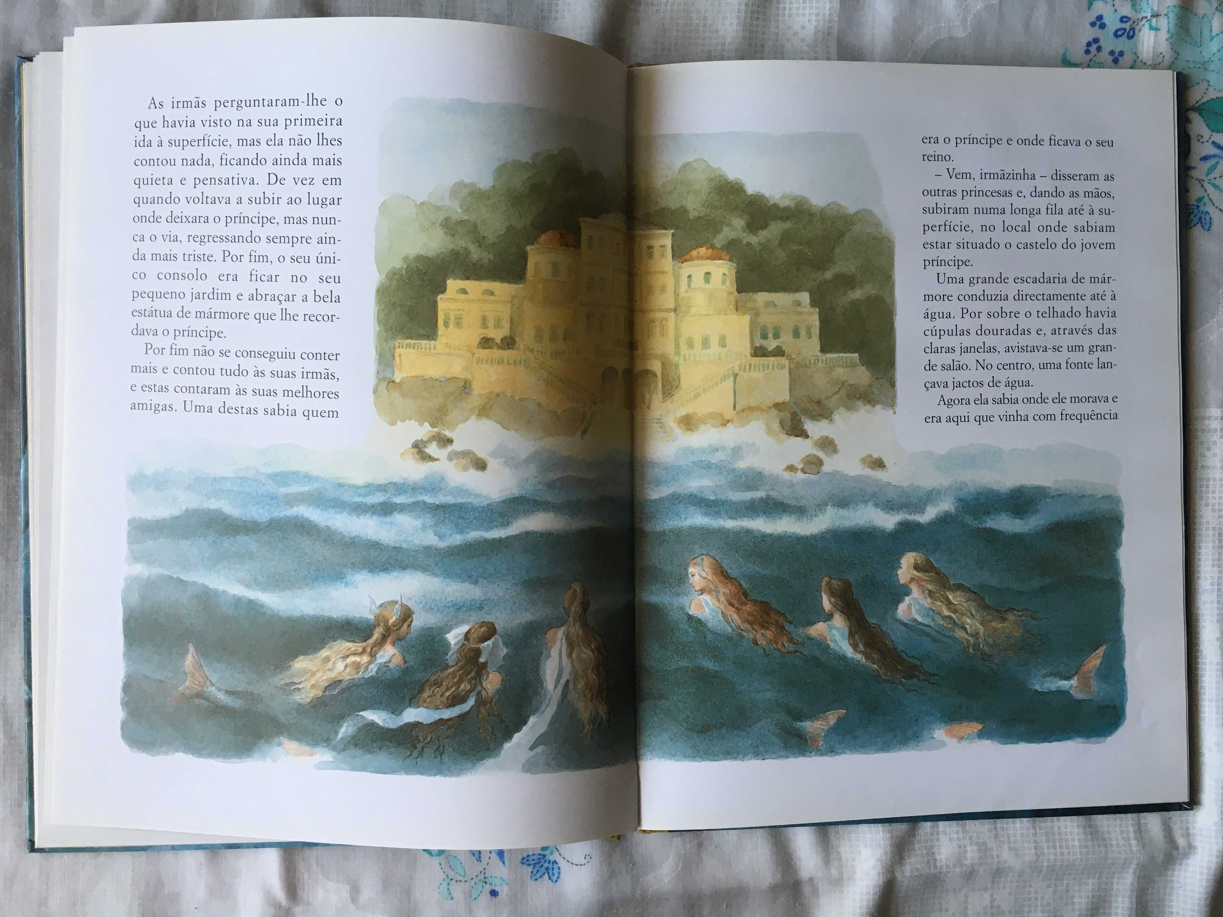 Livro "A Pequena Sereia"