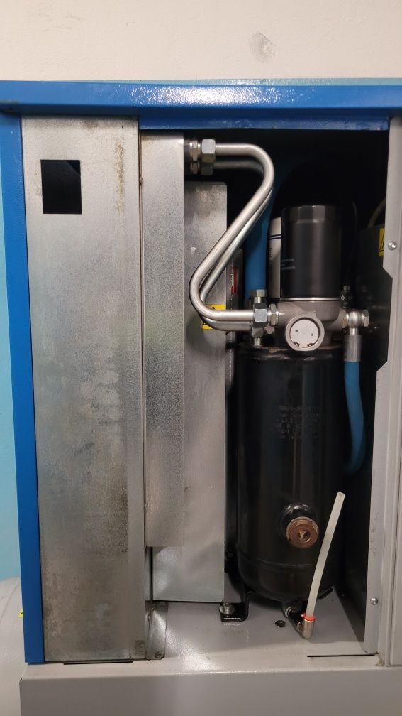 Sprężarka kompresor śrubowy Grassair RLR700 10 bar