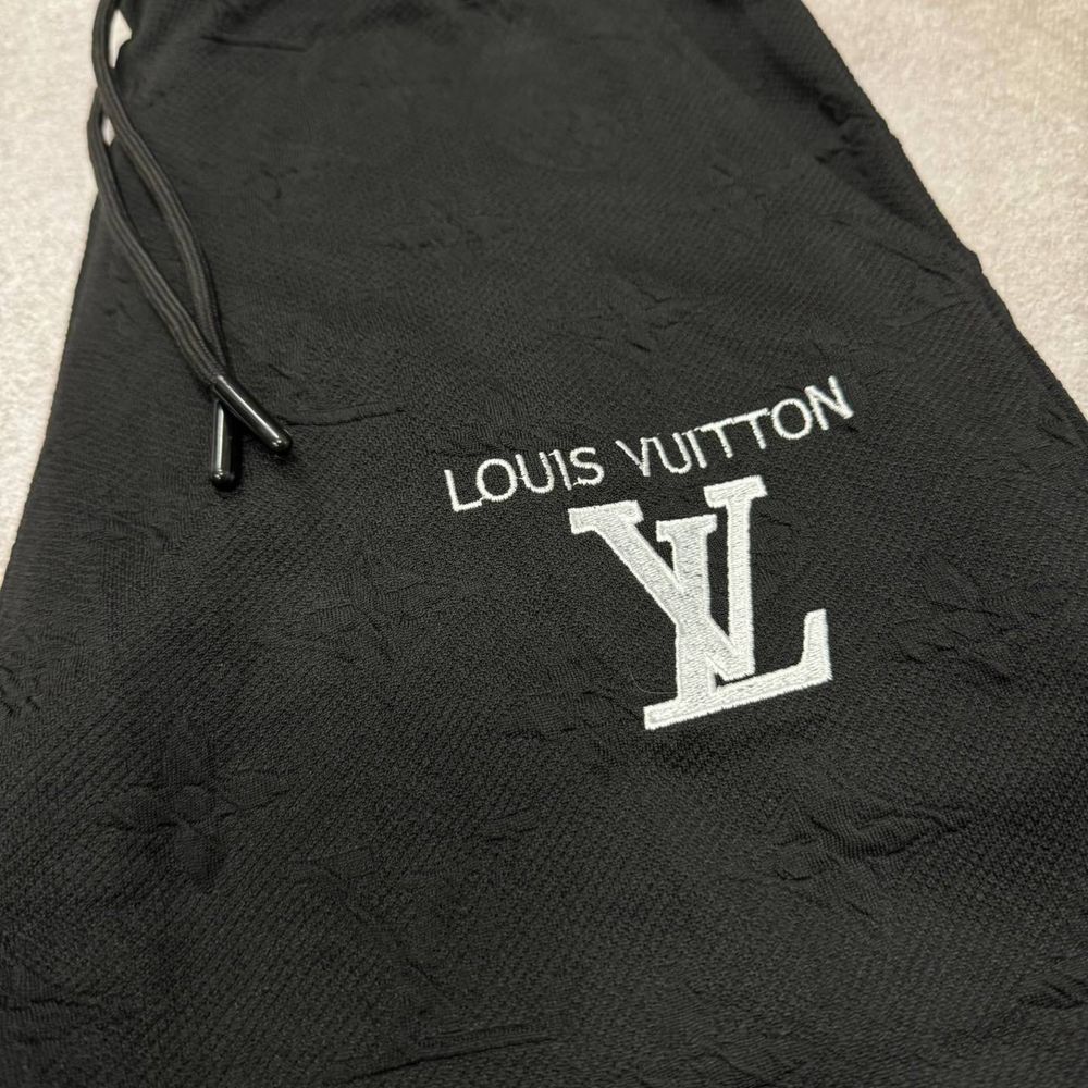 EXCLUSIVE LOUIS VUITTON|Женский костюм Louis Vuitton| S-M| качество