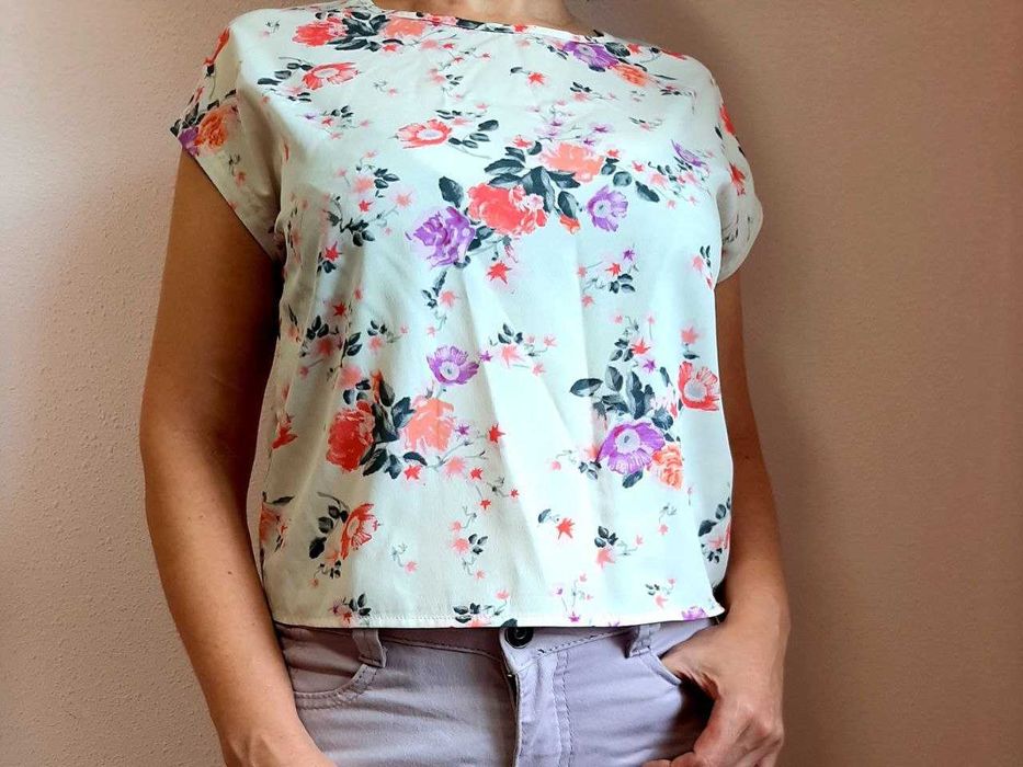 Віддам речі розмір 34-36