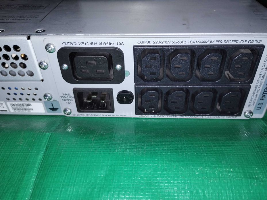 Безперебійник APC Smart UPS SUA2200RMI2U. Автономне енергозабезпечення