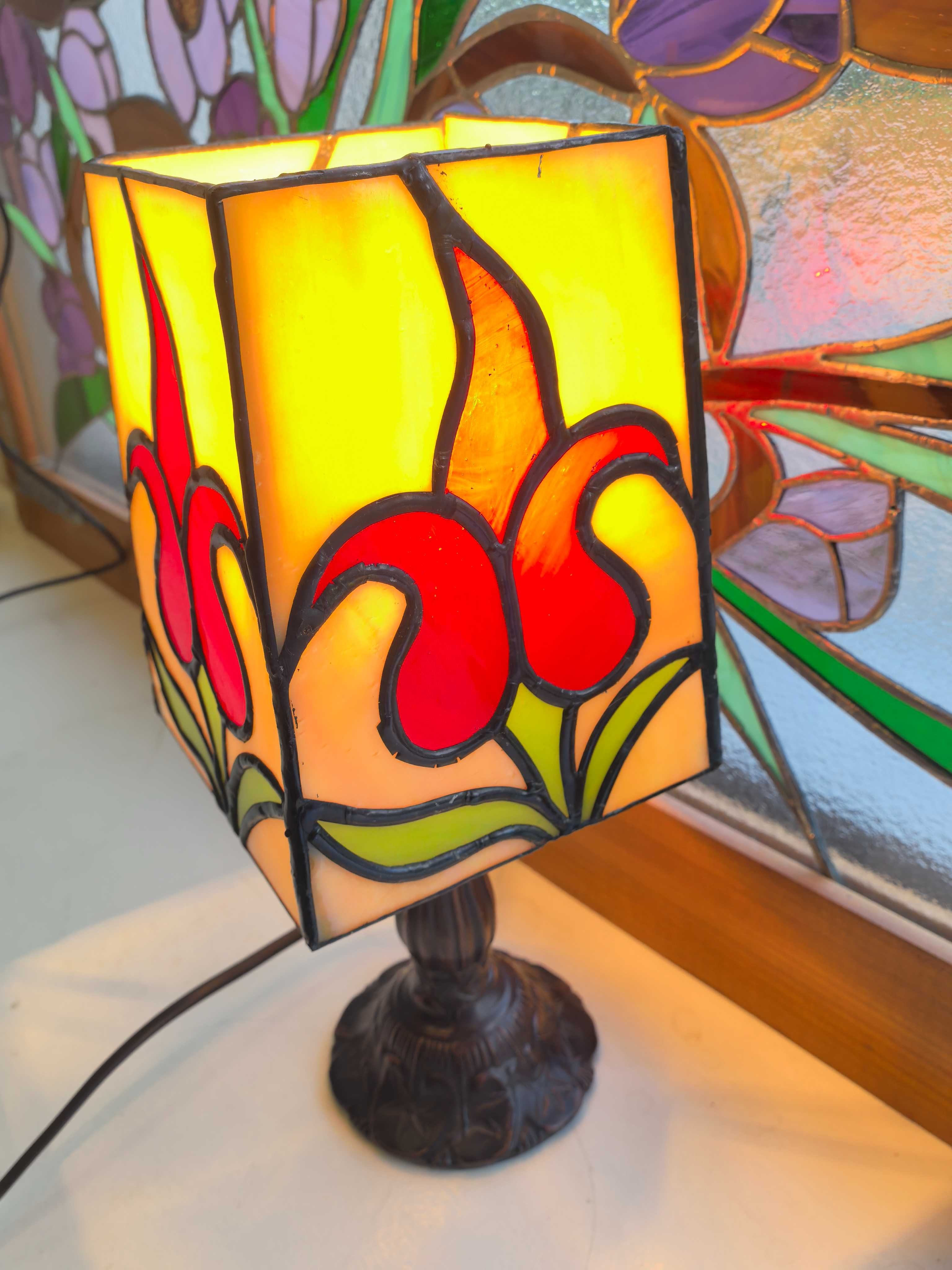 Lampa stojąca witraż tiffany
