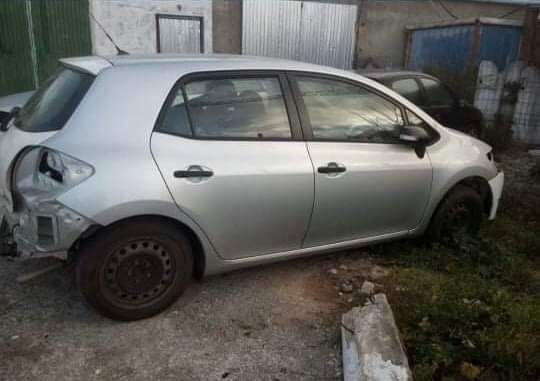 Toyota Auris Diesel 1.4 D-4D E15 para peças