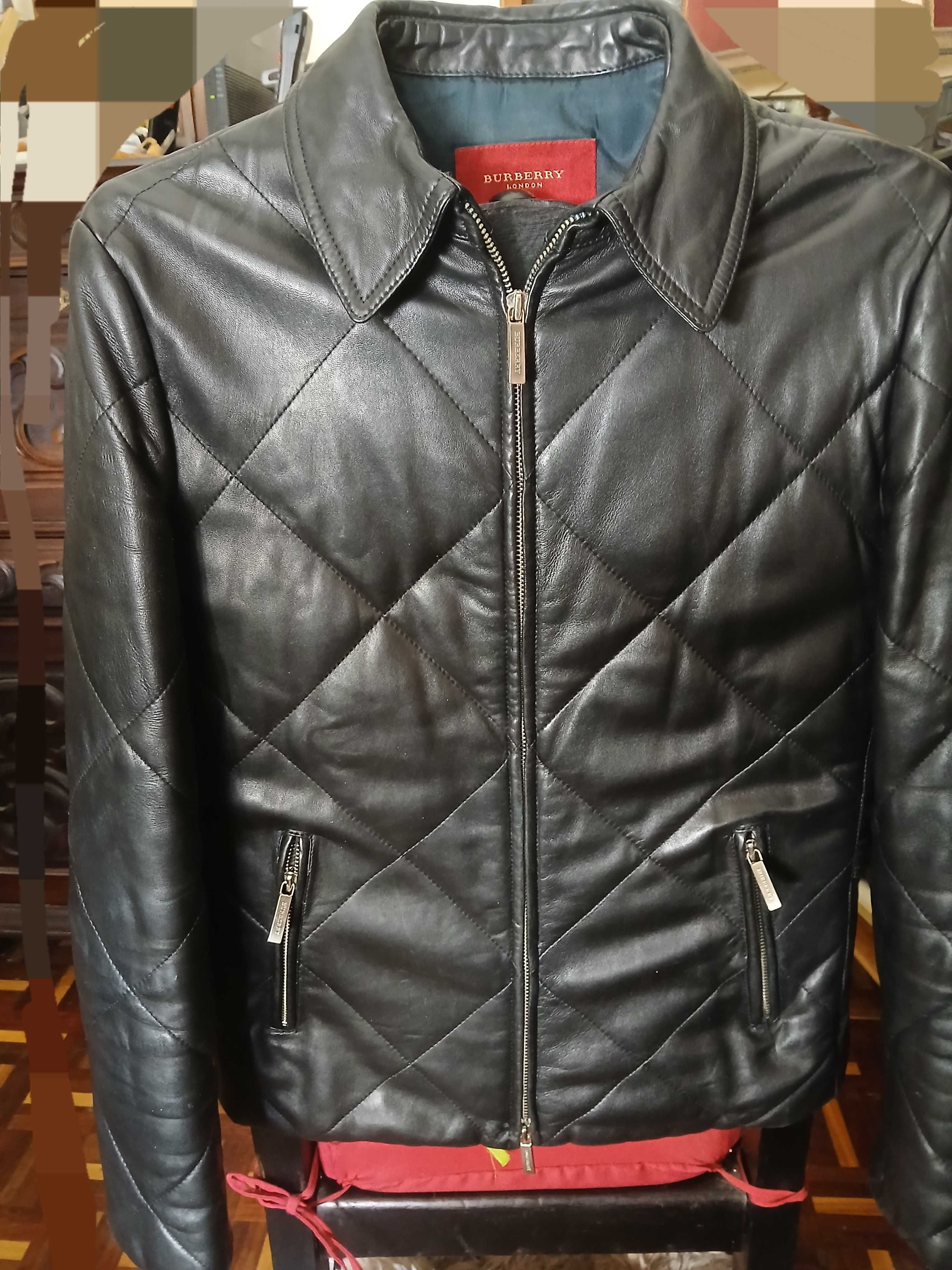 Blusão de pele de ovino Burberry preto