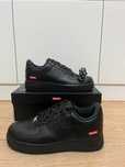 Buty meskie Mokasyny Nike_Air_Force_1_LowSupremeBlack_R.39