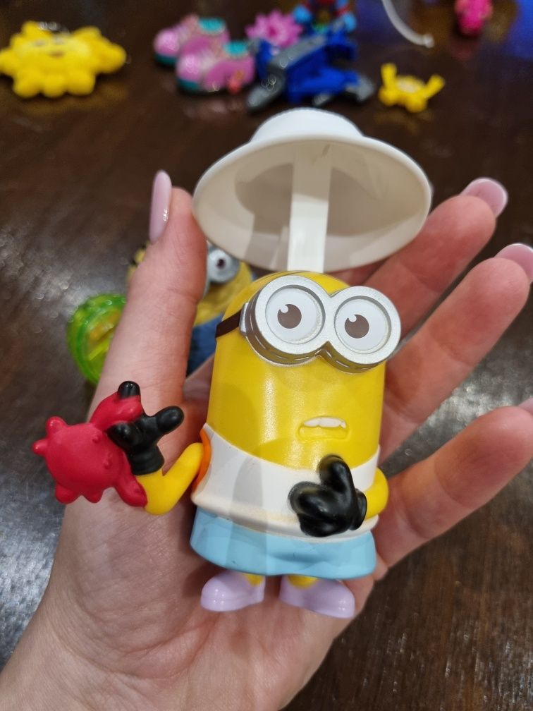 Minionki Kevin i Bob  figurki zabawki interaktywne zestaw paka komplet