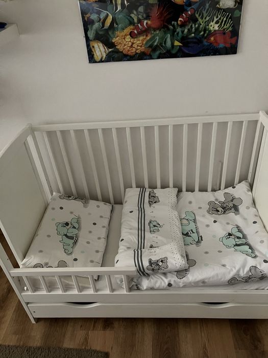 Łóżeczko drewniane białe z szufladą +materac+akcesoria