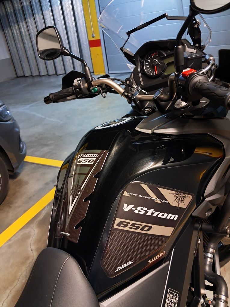 Suzuki v-strom 650