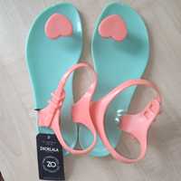 Нові сандалі жіночі або для підлітків  Zhoelala 37 розмір