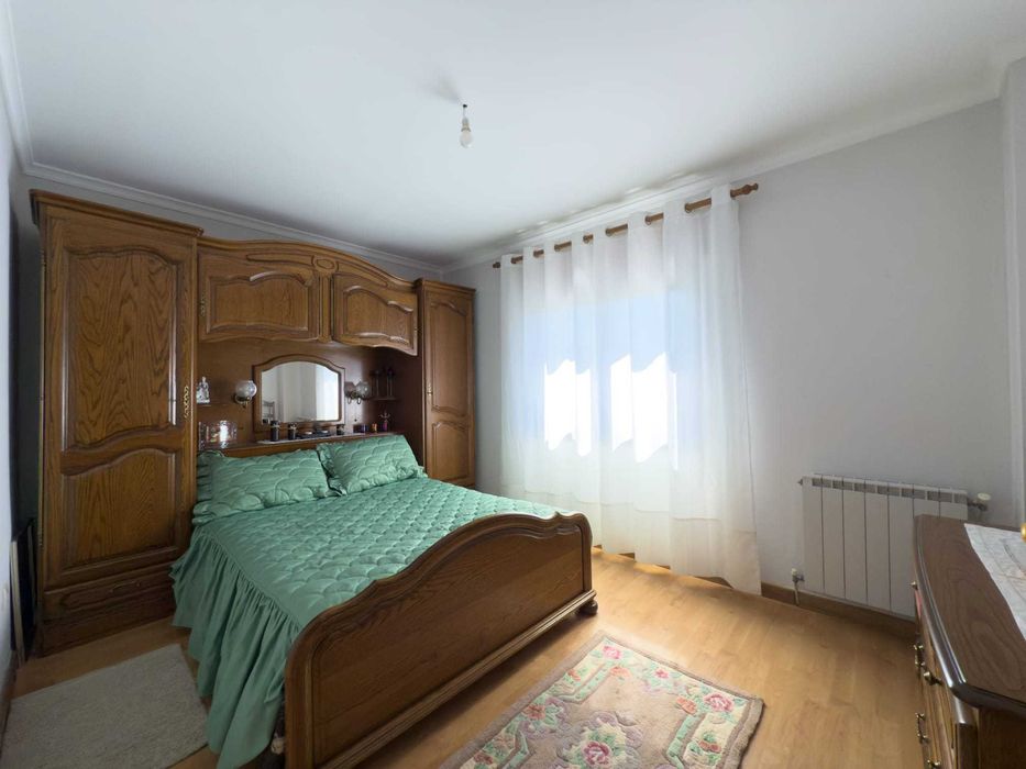 Vivenda Pomares  renovada com vista sobre a serra