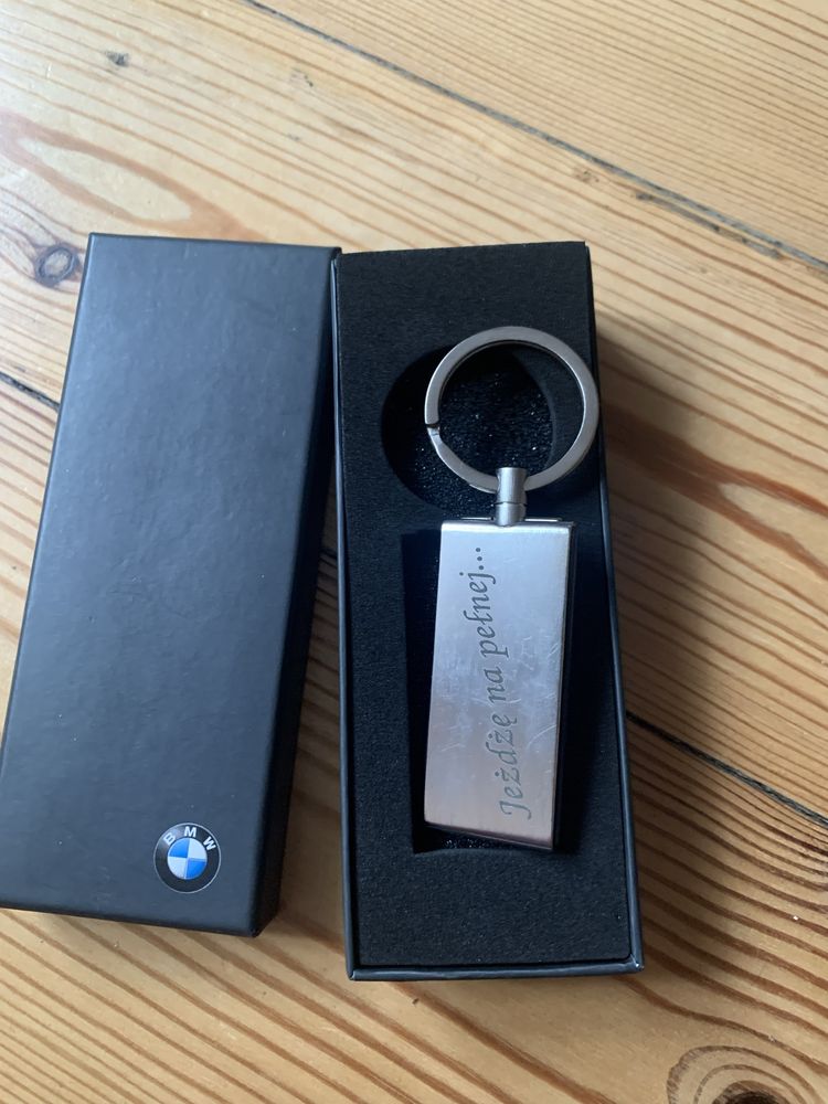 Brelok etui do kluczy etui do dokumentow BMW