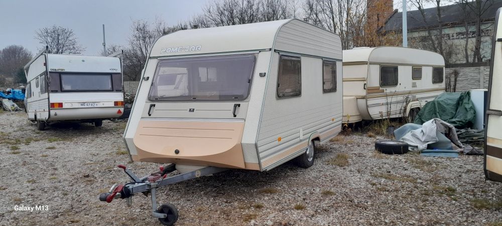 Przyczepa kempingowa Home-Car typ 400 ,rok 1995, DMC1000  przedsionek