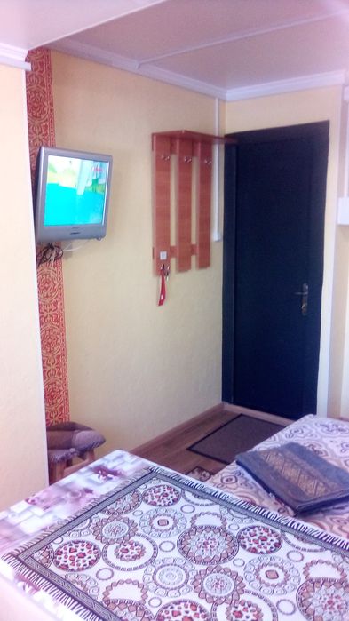 Посуточно Небольшая студия, 3-я Слободская, 49, 2 кровати  2/9 докуме
