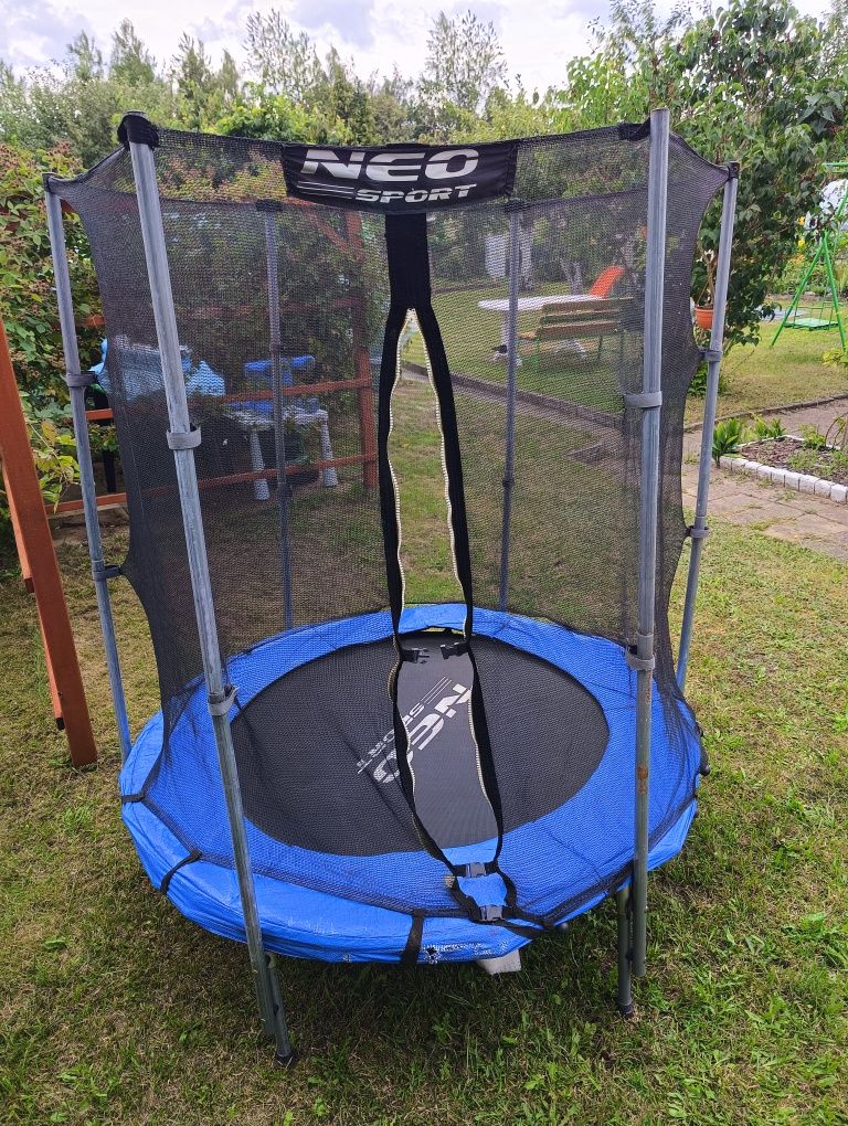 Trampolina mała z siatką 140cm