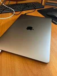 Macbook pro 13 2017 i5 16 256