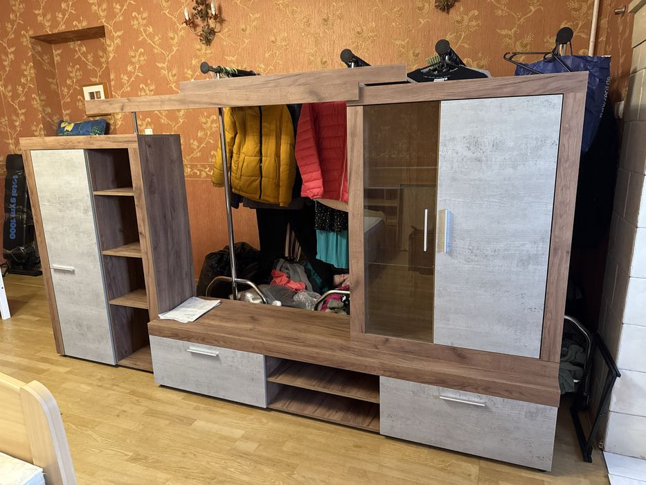 Меблі для вітальні нові