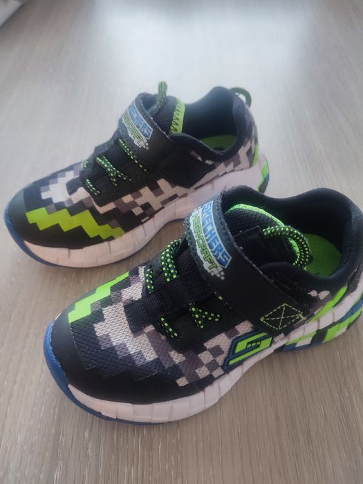 Buty sportowe dziecięce rozmiar 27