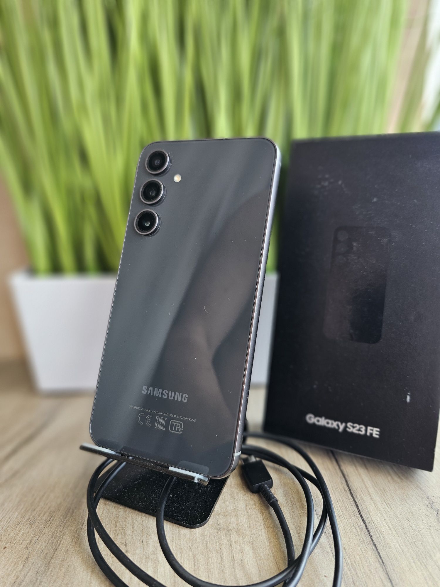 Samsung S23Fe 8/128Gb, офіційний