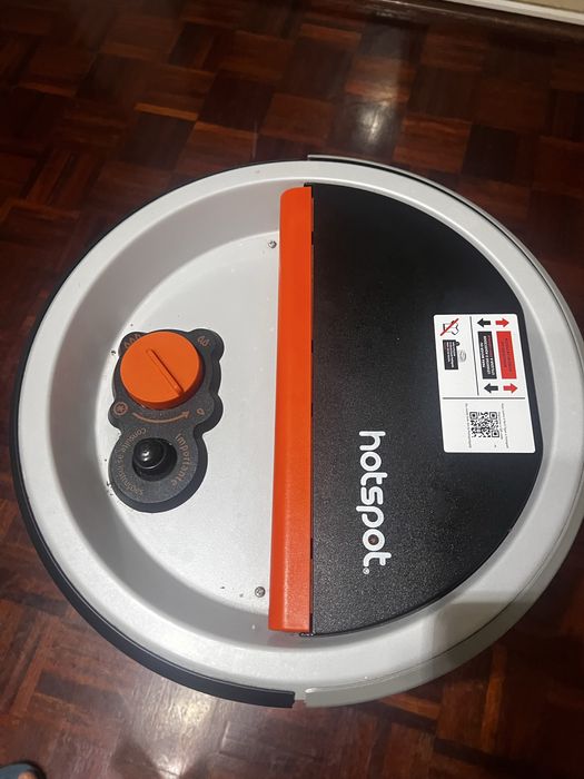 Aquecedor a gas acompanhado do cilindro