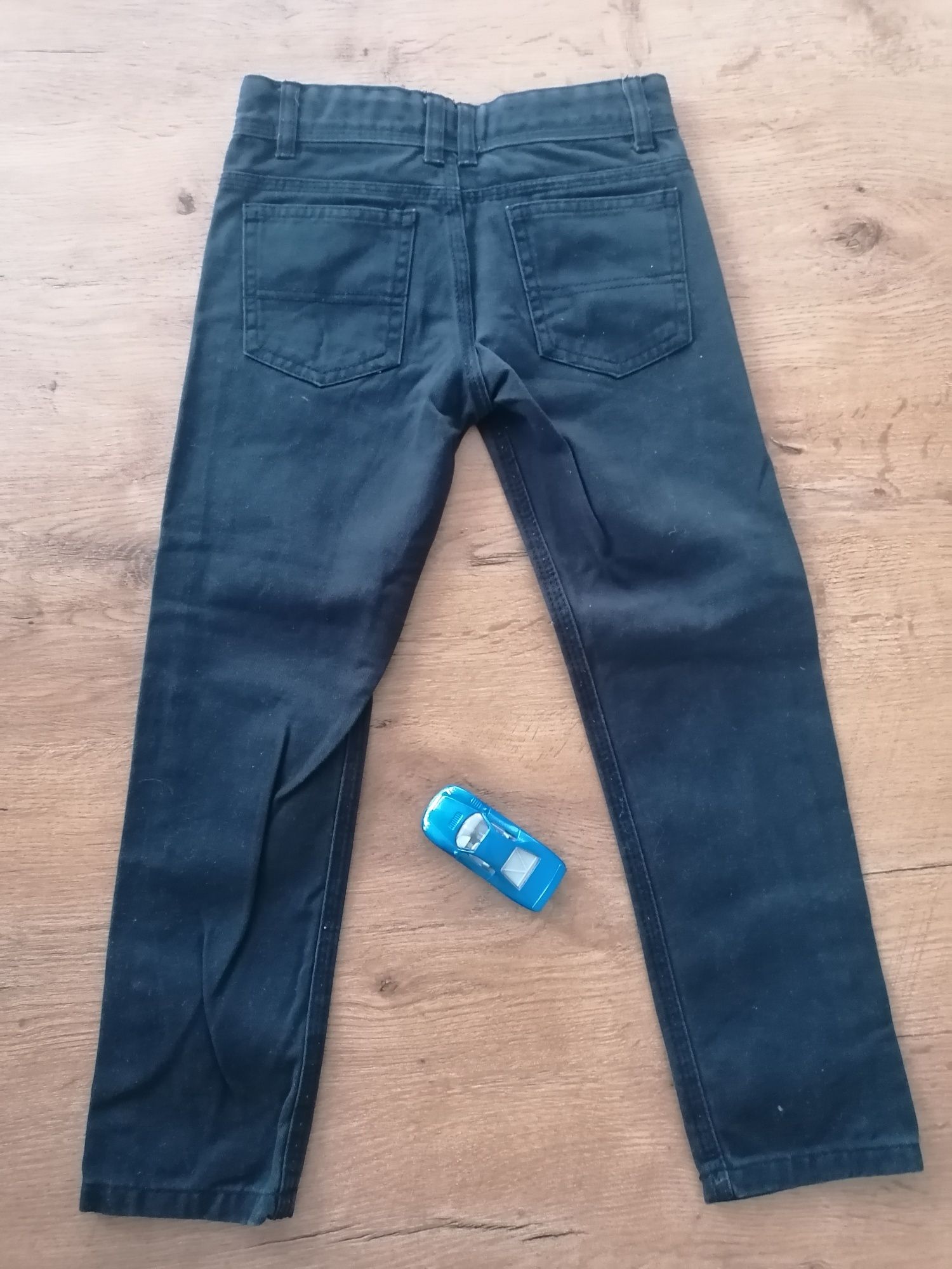 Spodnie chłopięce 116 jeans stan bdb