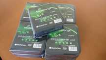 9x packs de 25 DVD-R com estojo
