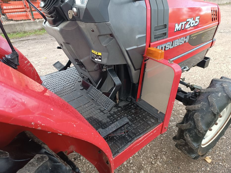 Японський мінітрактор.Трактор  Міцубісі МТ265.
