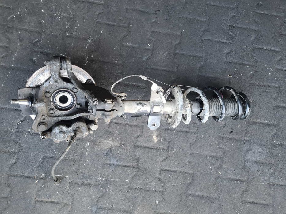 Mercedes eSprinter 907 22r mcpherson zwrotnica amortyzator lewy przód