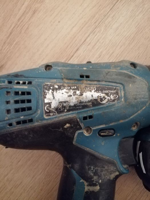 Продам 2 шуруповерти makita 457D