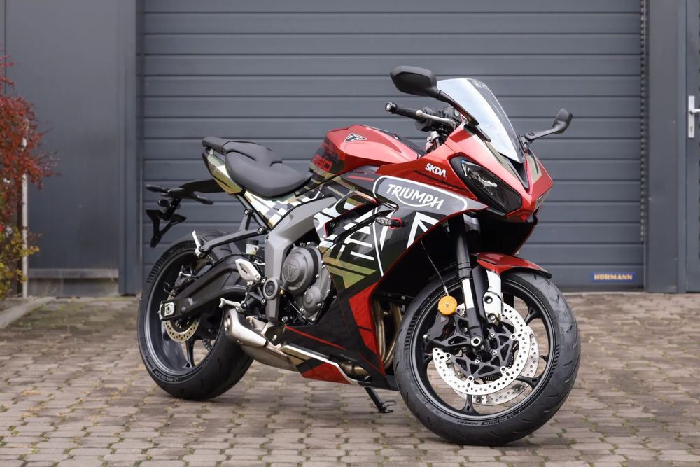 Triumph Daytona 660- fabrycznie oklejona SKDA promocja!