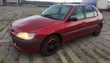 Peugeot 306 1.9d wspoma xr oc i pt aktualne spalanie 4l lub zamienię