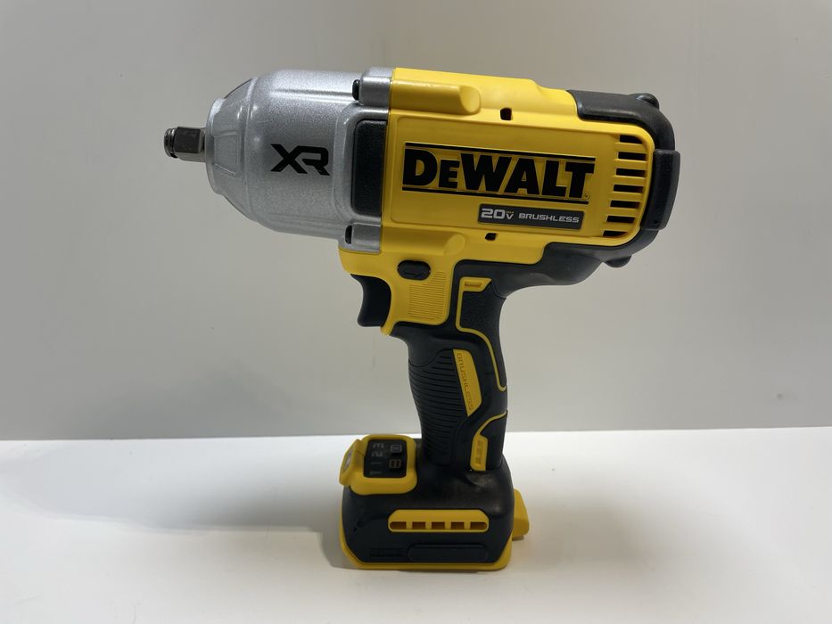 Dewalt DCF900/акумумуляторний безщітковий гайковерт девалт 20в