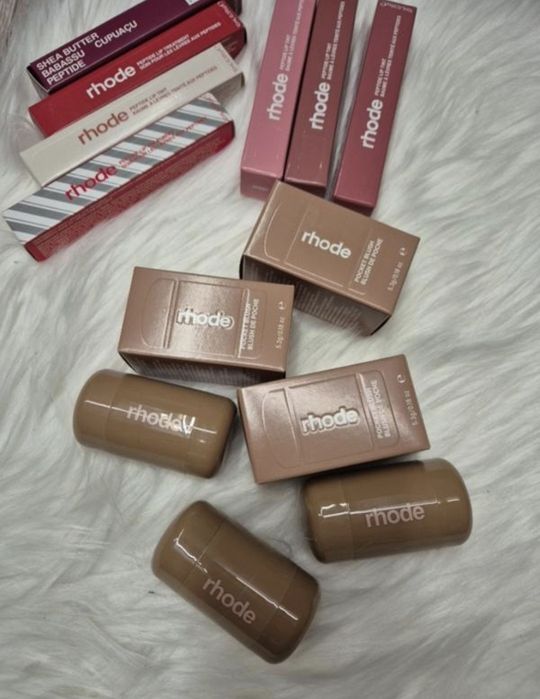 Румяна rhode Pocket Blush