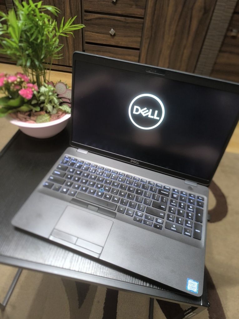 Laptop Dell latitude 5500
